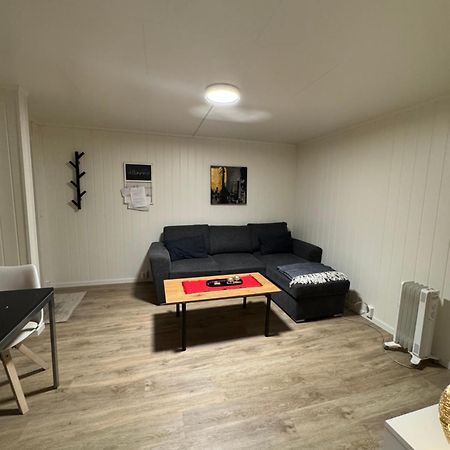 Liten Eldre Og Koselig Studiohybel Svolvaer Luaran gambar